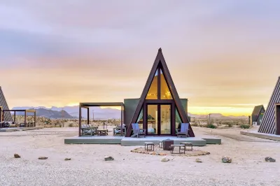 Stardust Big Bend Luxury A-Frame#1 with a Fab View Hotels in Study Butte-Terlingua