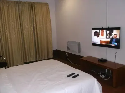 Martino Guest House Hotels in Kew