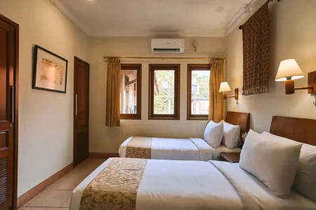 Horison Resort Pondok Layung Anyer Отели в г. Серанг