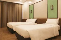 Port Royale Waterpark Resort Tacloban