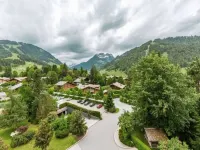 Lush Apartment With Indoor Pool Hotels near Wispile