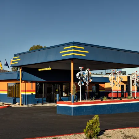 Americana Motor Hotel