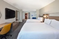 Holiday Inn Express & Suites I-26 & US 29 AT WESTGATE MALL by IHG Hotels in 