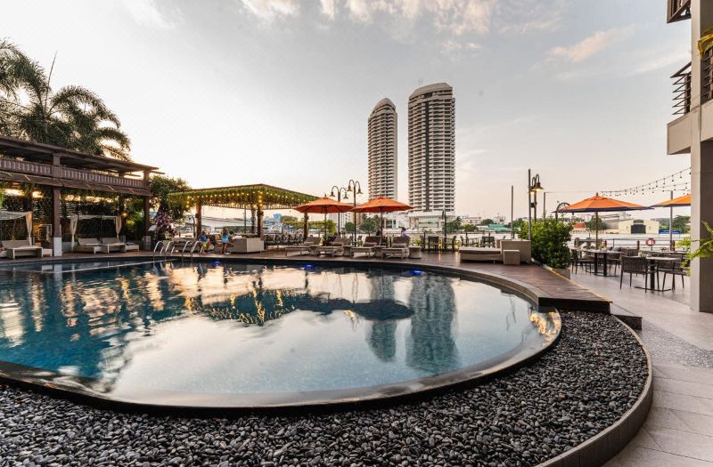 Riva Surya Bangkok photo 3