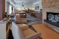 Fairfield Inn Kalamazoo West - parking