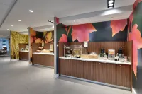 斯普林菲爾德北萬楓飯店及套房 - 早餐
