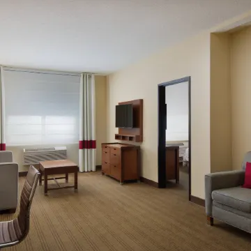 Four Points by Sheraton Portland East