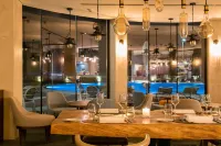Four Points by Sheraton Sesimbra - 朝食