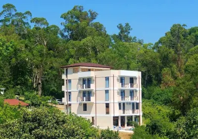 Vita Gardenia Hotel Tskaltubo 酒店