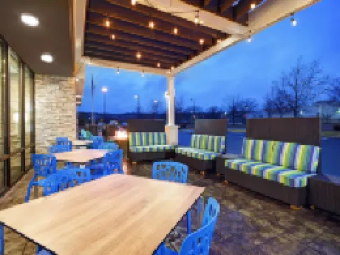 Home2 Suites by Hilton Springdale Cincinnati Hotels in Springdale