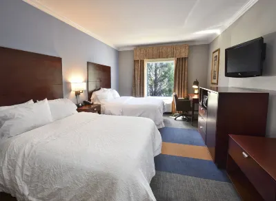 Hampton Inn Alexander City Hotels near ألكسندر سيتي