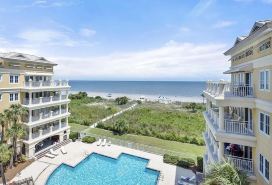 Seaclusion Villa! Beautiful Oceanfront Penthouse w/ Stunning Ocean/Pool Views!