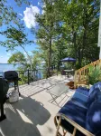 NEW Build-Lake Champlain Waterfront: Year-round, Kayaks, Firepit, Sunsets, W/D