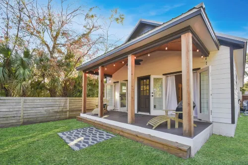 NEW BUILD modern but charming , top of the line everything! West St. Augustine