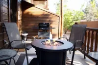 Cozy White Mountain Getaway!