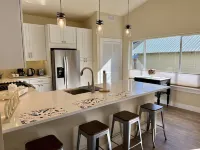 Located in South Sandpoint, only 2 blocks from the lake!