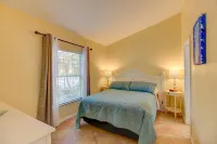 POOL VIEW  V6 Luxury 2 bed 2 bath VILLA   Walk to beach  DAILY  WEEKLY SPECIALS