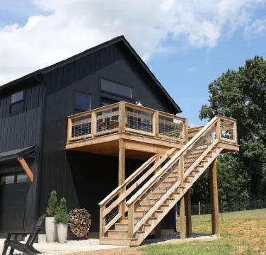 Modern Farm Loft with WiFi and AC in lovely Stamping Ground