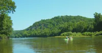 Secluded Turkey Ridge Cottage Above The River