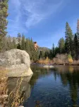 Yosemite Riverside Retreat - Gorgeous Views! Wood burning Stove!