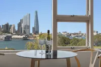 Magical Sydney Escape with Harbour Views & Parking