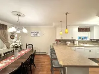 Private Country Home Minutes To Hunter Mountain!