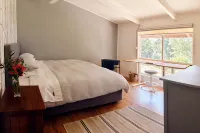 Tranquil farmhouse with sea view, dog friendly - Wi-Fi