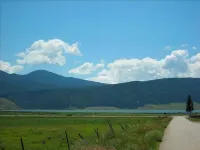 FOUR TOES MOUNTAIN LODGE nestled in the Sangre de Cristo Mtns/Ski/Hike/Fish/Hunt