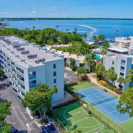 Key Largo Moon Bay Condo Escape – Sunsets, Sea Turtles & Optional 24’ Boat Slip