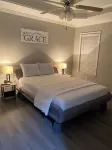 A sweet retreat in the cove…
