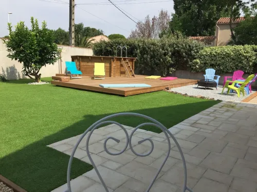Rare and typical holiday house 400 m from the beach !!! - 3-Star