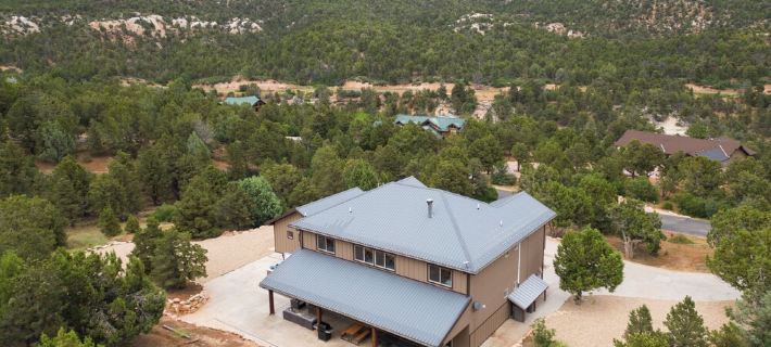 Spacious, Private Hot Tub, 6 bedrooms 5 Ensuite Bathrooms. 7th night FREE! Hôtels à&nbsp;: Comte de Kane