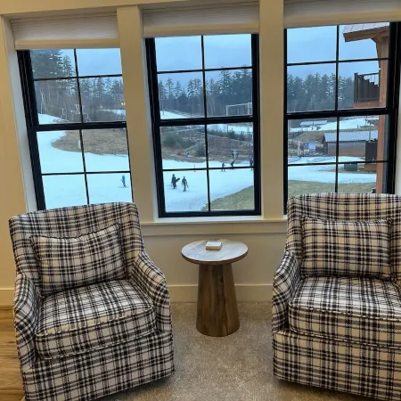 Brand New 2-Story Loft Residence Above Cranmore Mountain Lodge