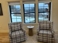 Brand New 2-Story Loft Residence Above Cranmore Mountain Lodge