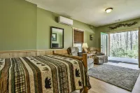 Serene Mountain Lodge: HotTub, FirePit, Game Room Minutes from Downtown Ellijay