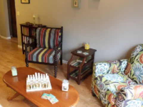 On the Wine Trail - Minutes to Giant City, Shawnee Forest, SIU - Amazing Shower