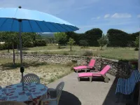 Cottage rental at the foot of Mont Ventoux surrounded by lavender in Sault en Provence
