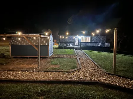 The Bunkhouse on the Caddo River Отели в г. Каддо Гэп