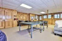 Hide-a-Way Bay on popular Fence Lake-Minocqua Hotels in Lac du Flambeau