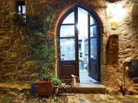 La Badia, the house of happiness, the obscure light that falls from the stars