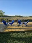 HotTub/Fish/RIVER FRONT/DOGS/SUMMER POOL.RIGHT BY GULF AND BEACHES. BRING BOAT!
