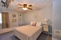 PLENTY OF ROOM FOR WHOLE FAMILY!! Hotels near Salty Brine State Beach