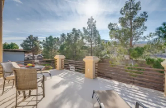 Upscale 4 BR Home with RV parking Henderson Amphitheatre 주변 호텔