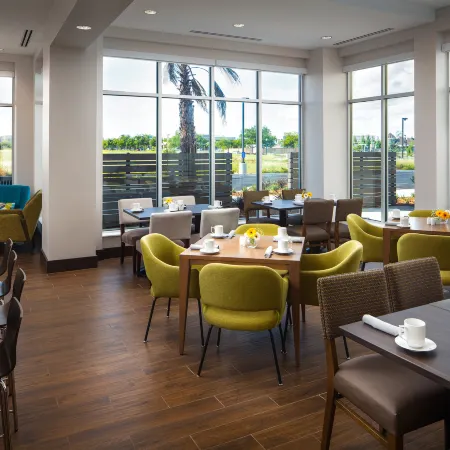 Hilton Garden Inn Sacramento Airport Natomas Отели рядом с достопримечательностью «Арена Арко»