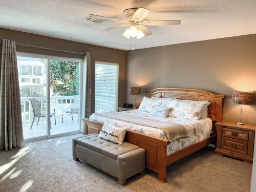 Beach Boating Paradise-Heated Pool,2 King Suites,90ft Dock,Game Room,Bikes,5Star