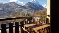 Studio Vallouise, Puy saint vincent, Pelvoux, Les Écrins. Magnificent view