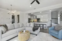 Luxury Home with Beach Views with Pool/Spa