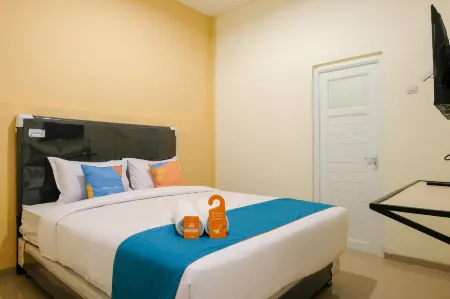 Sans Hotel Beskalan Malioboro Отели в г. Gondomanan