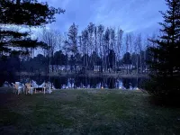 Year round cozy cabin on Trout haven Pond, close to trails & Lake St. Helen