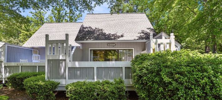 Pickleball Dream - All New, Modern Condo in Sea Colony. 10mins walk to the beach Hotels in Bethany Beach